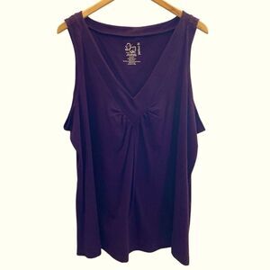 Perfect Fit Top Woman’s Size 30/32